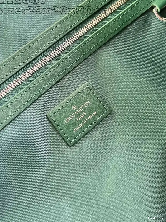 First bag ru VUITTON 50 KEEPALL LOUIS BANDOULIÈRE 0519